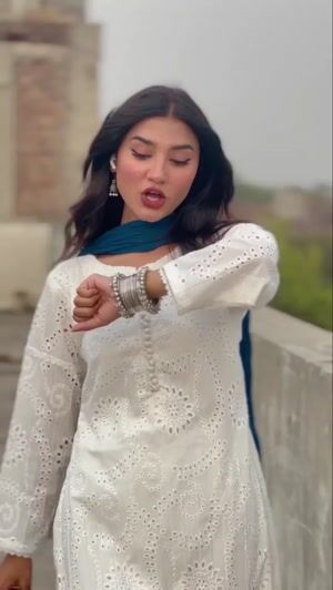 Off-white Kurta Set for Women