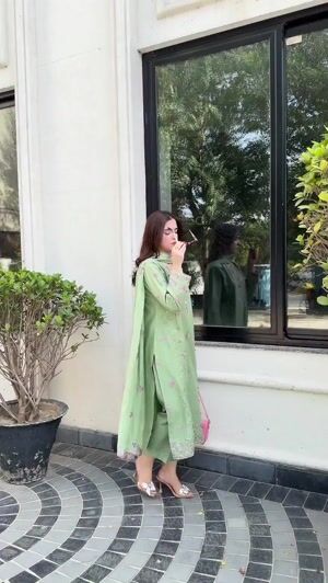 Pistachio green Kurta Set for Women