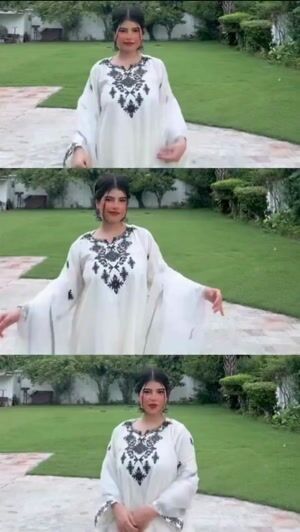 Off-white Kurta Set for Women