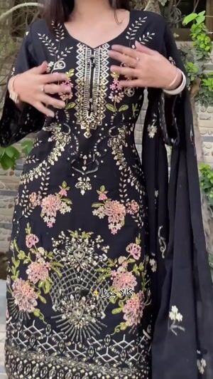 Black Kurta Set for Women