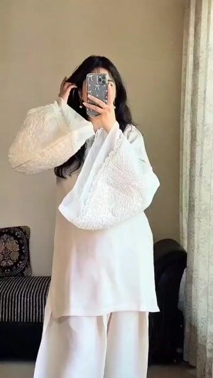 Off-white Kurta Set for Women