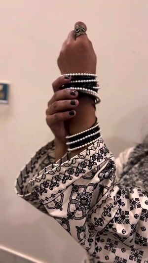Off-white Kurta Set for Women
