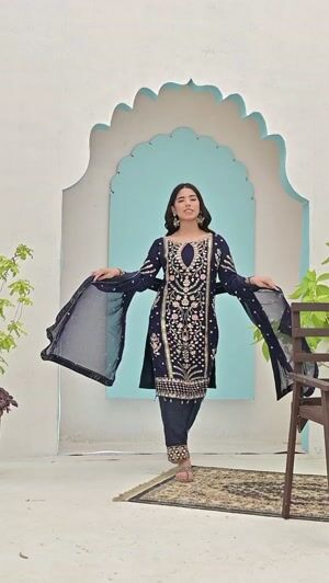 Navy blue Kurta Set for Women