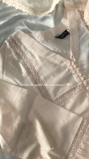 Off-white Kurta Set for Women