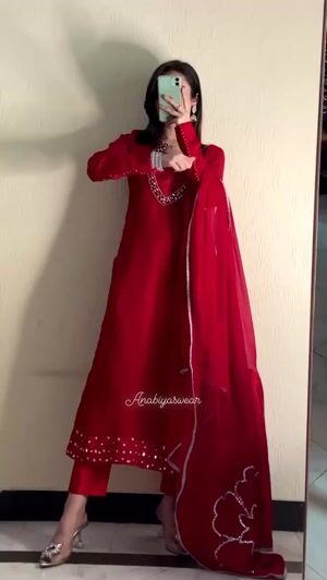 Red Kurta Set for Women