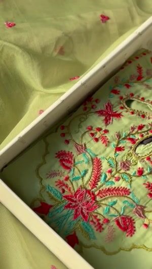 Pistachio green Kurta Set for Women
