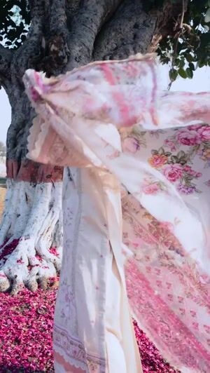 Off-white Kurta Set for Women