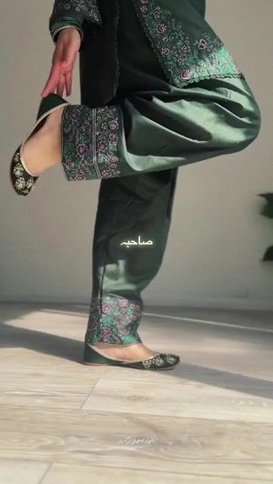 Bottle green Kurta Set for Women