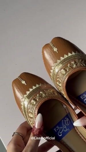 Caramel brown Khussa for Women