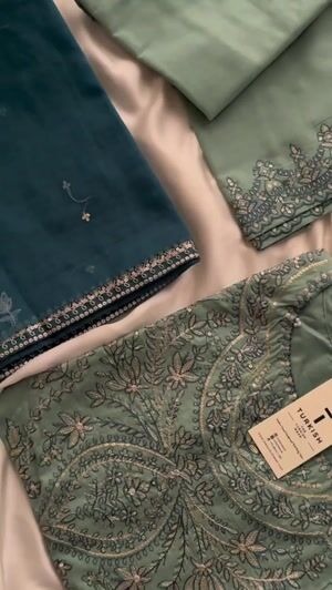 Pistachio green Kurta Set for Women