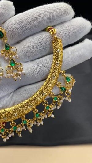 Green Jewelry Set for Women