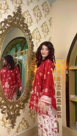 Red Kurta Set for Women