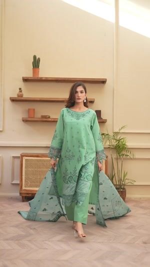 Green Kurta Set for Women