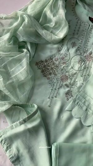 Pistachio green Kurta Set for Women