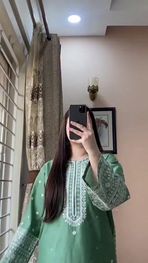 Green Kurta Set for Women